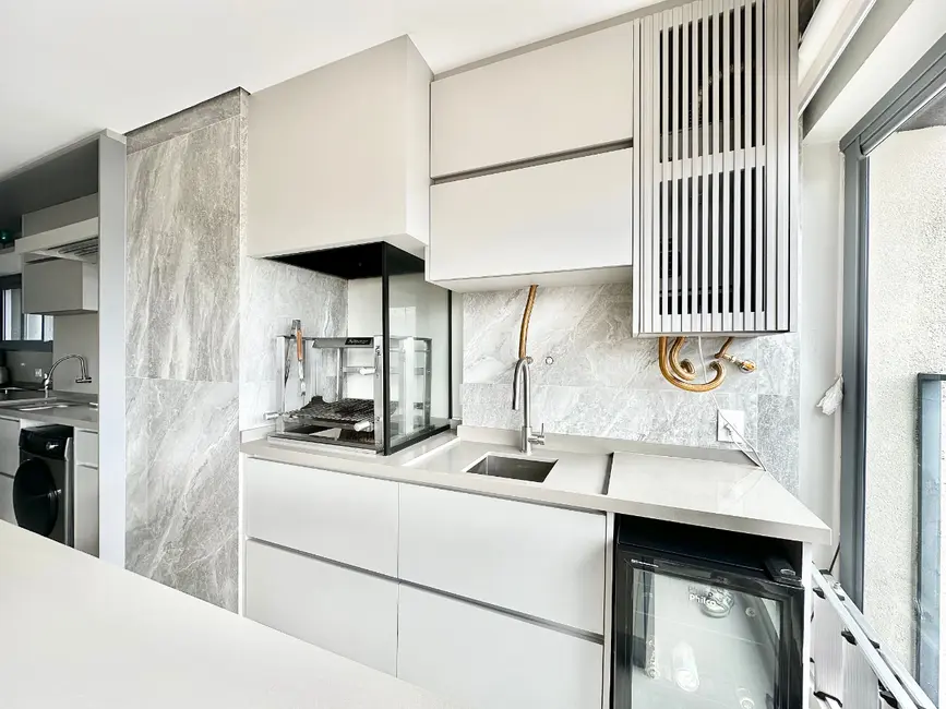 Apartamento com 3 quartos para alugar, 100m2 em Vila Mariana, São Paulo - SP - imagem 6 Foto 6 de Apartamento com 3 quartos para alugar, 100m2 em Vila Mariana, São Paulo - SP