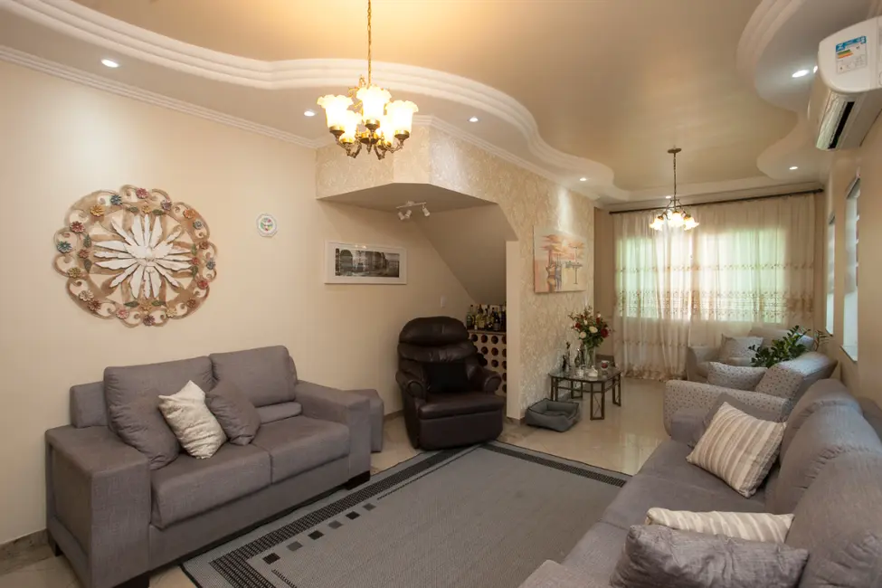 Foto 2 de Casa com 3 quartos à venda, 153m2 em Chácara Inglesa, São Paulo - SP