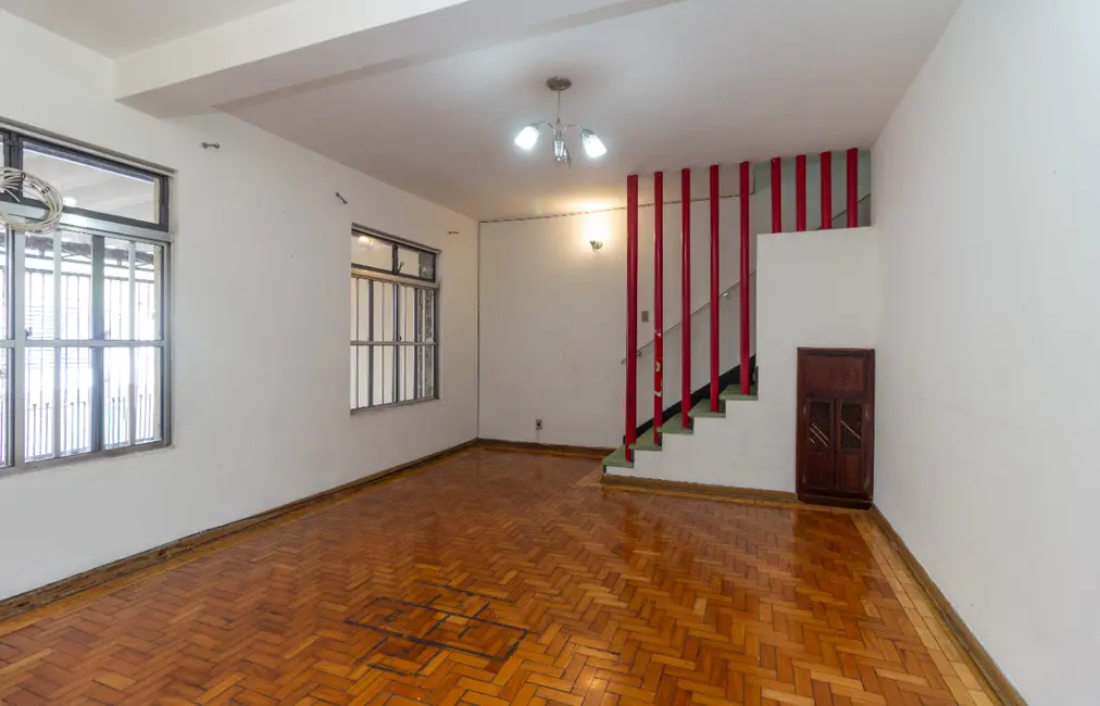Foto 2 de Sobrado com 6 quartos à venda, 380m2 em Vila Moinho Velho, São Paulo - SP
