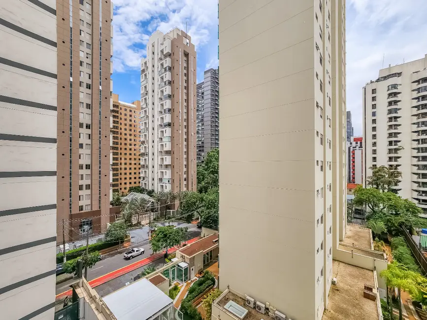 Foto 3 de Apartamento com 3 quartos à venda, 95m2 em Moema, São Paulo - SP