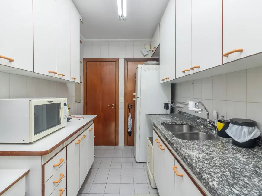 Foto 5 de Apartamento com 3 quartos à venda, 95m2 em Moema, São Paulo - SP
