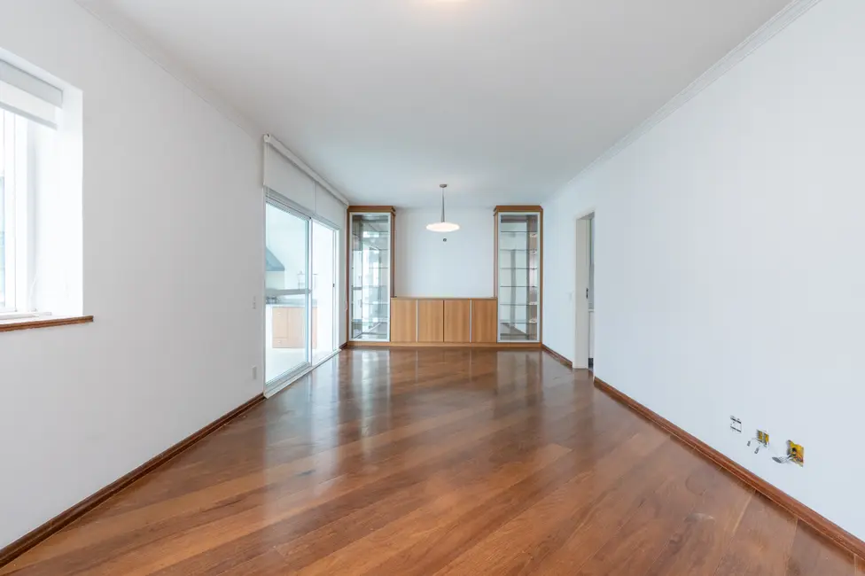 Foto 2 de Apartamento com 3 quartos à venda, 154m2 em Campo Belo, São Paulo - SP