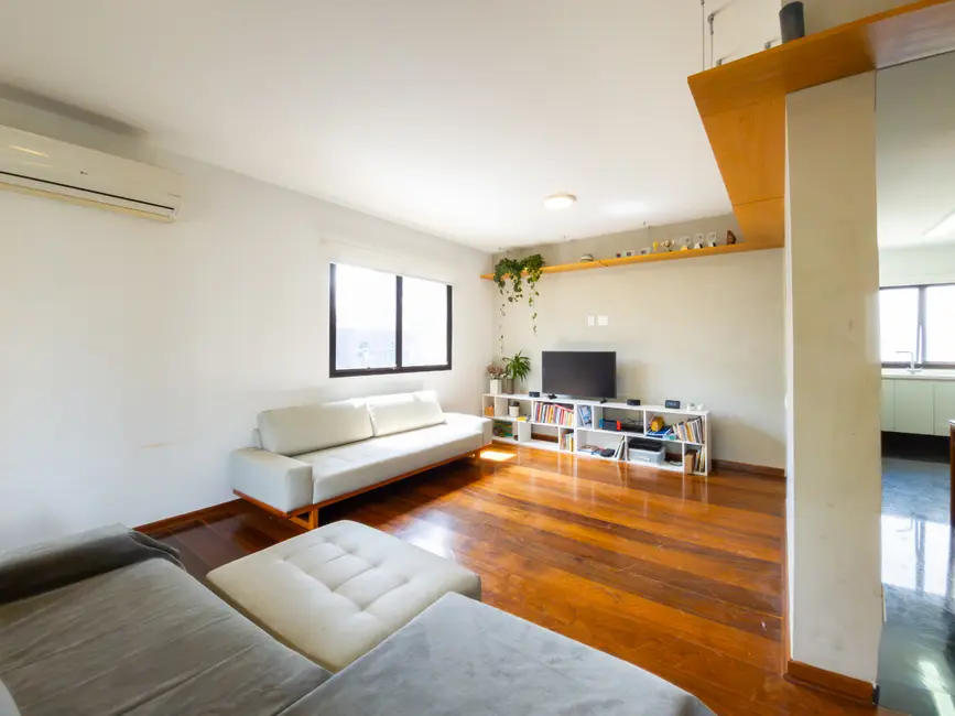 Foto 3 de Apartamento com 3 quartos à venda, 135m2 em Moema, São Paulo - SP