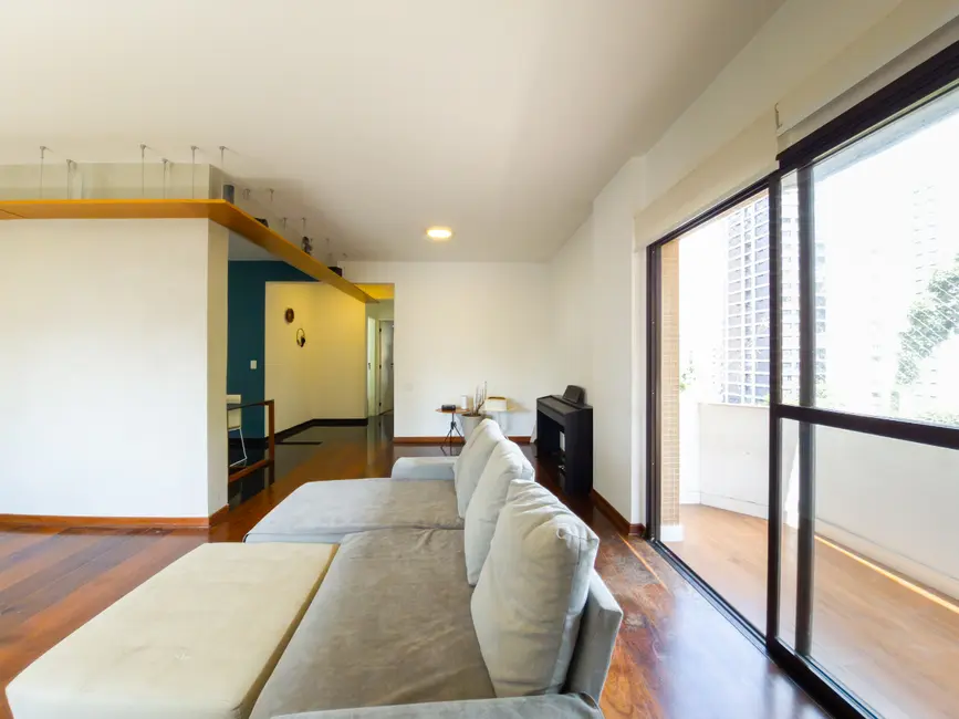 Foto 5 de Apartamento com 3 quartos à venda, 135m2 em Moema, São Paulo - SP