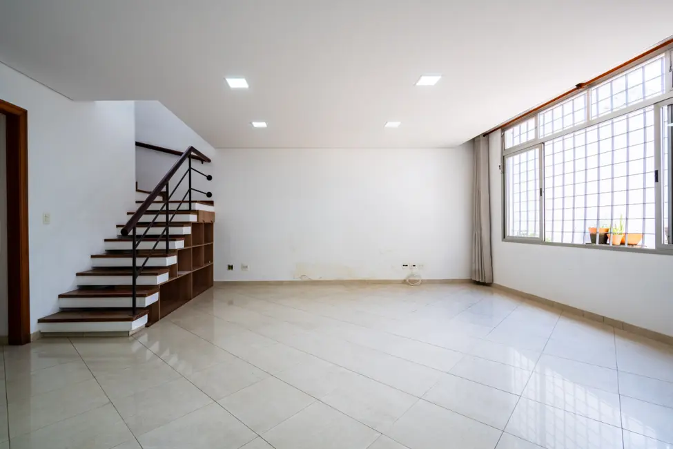 Foto 3 de Casa de Vila com 3 quartos à venda, 172m2 em Campo Belo, São Paulo - SP