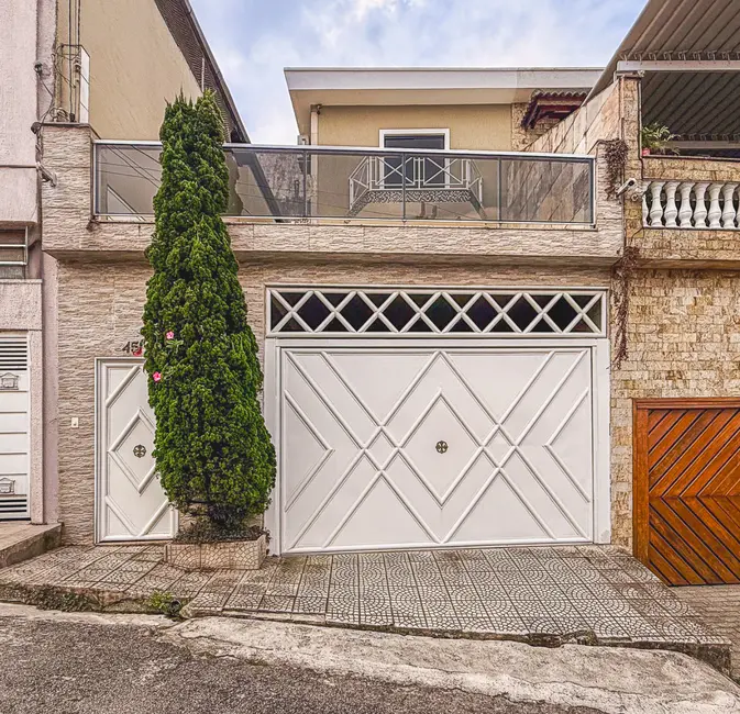 Casa com 3 quartos à venda, 185m2 em Vila Paiva, São Paulo - SP - imagem 2 Foto 2 de Casa com 3 quartos à venda, 185m2 em Vila Paiva, São Paulo - SP