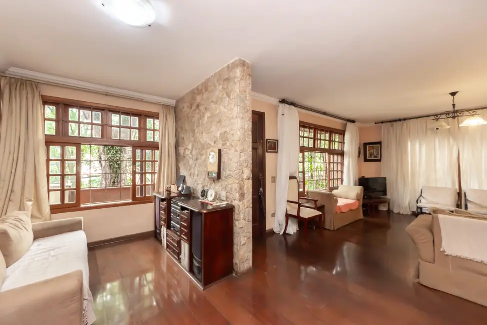 Casa com 4 quartos à venda, 254m2 em Vila Madalena, São Paulo - SP - imagem 8 Foto 8 de Casa com 4 quartos à venda, 254m2 em Vila Madalena, São Paulo - SP