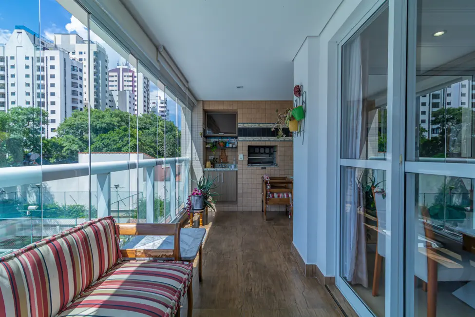 Foto 6 de Apartamento com 3 quartos à venda, 245m2 em Vila Hamburguesa, São Paulo - SP