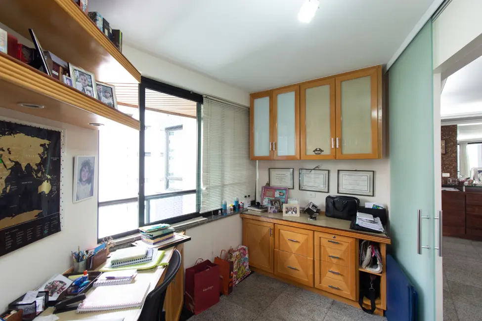 Apartamento com 5 quartos à venda em São Paulo - SP - imagem 8 Foto 8 de Apartamento com 5 quartos à venda em São Paulo - SP