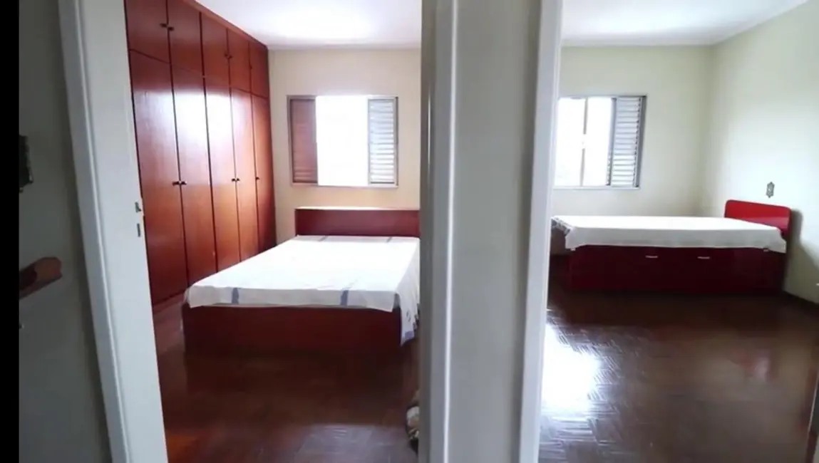 Foto 7 de Casa com 4 quartos à venda, 228m2 em Parque Peruche, São Paulo - SP