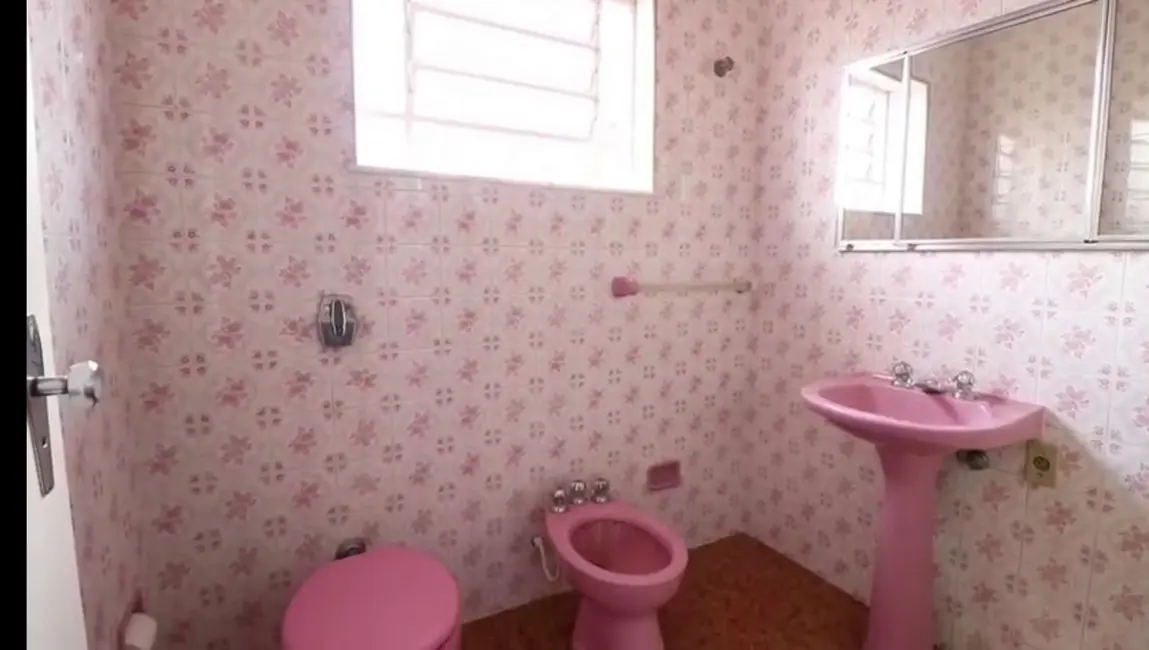 Foto 8 de Casa com 4 quartos à venda, 228m2 em Parque Peruche, São Paulo - SP