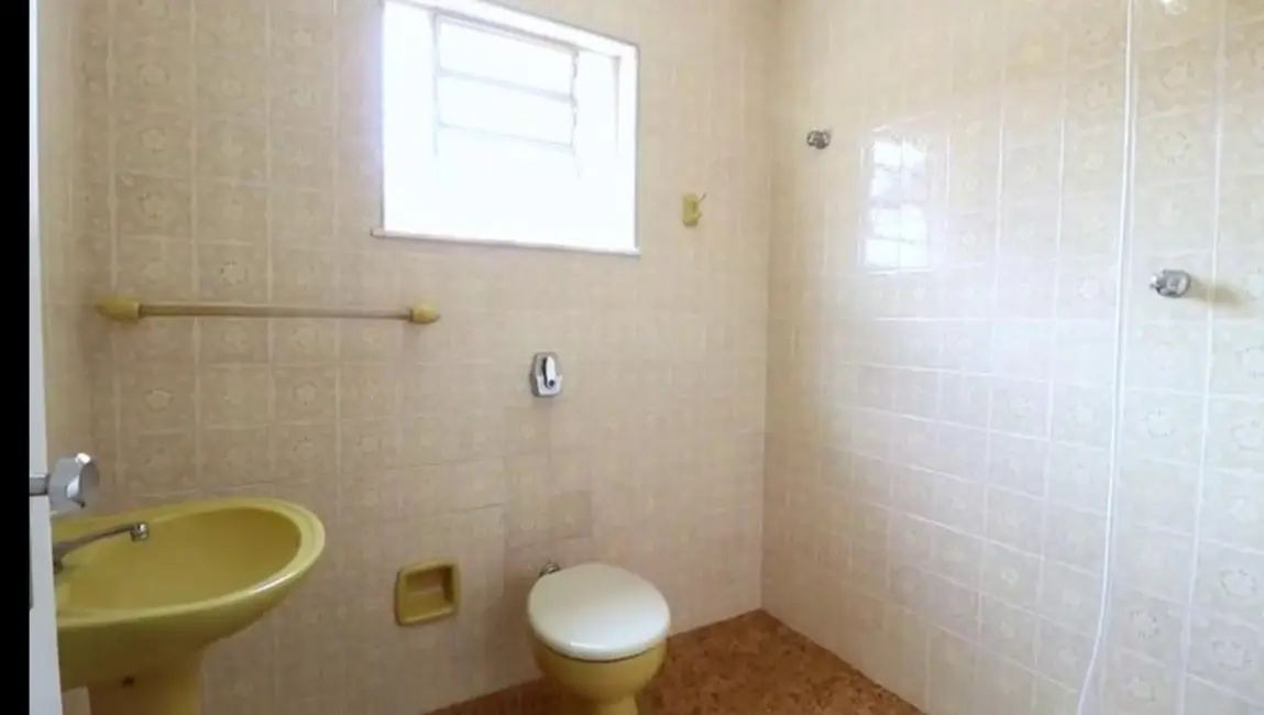 Foto 6 de Casa com 4 quartos à venda, 228m2 em Parque Peruche, São Paulo - SP