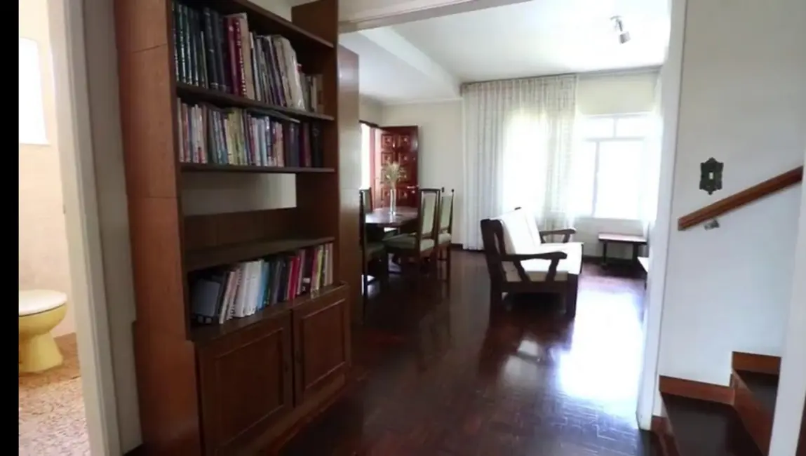 Foto 4 de Casa com 4 quartos à venda, 228m2 em Parque Peruche, São Paulo - SP