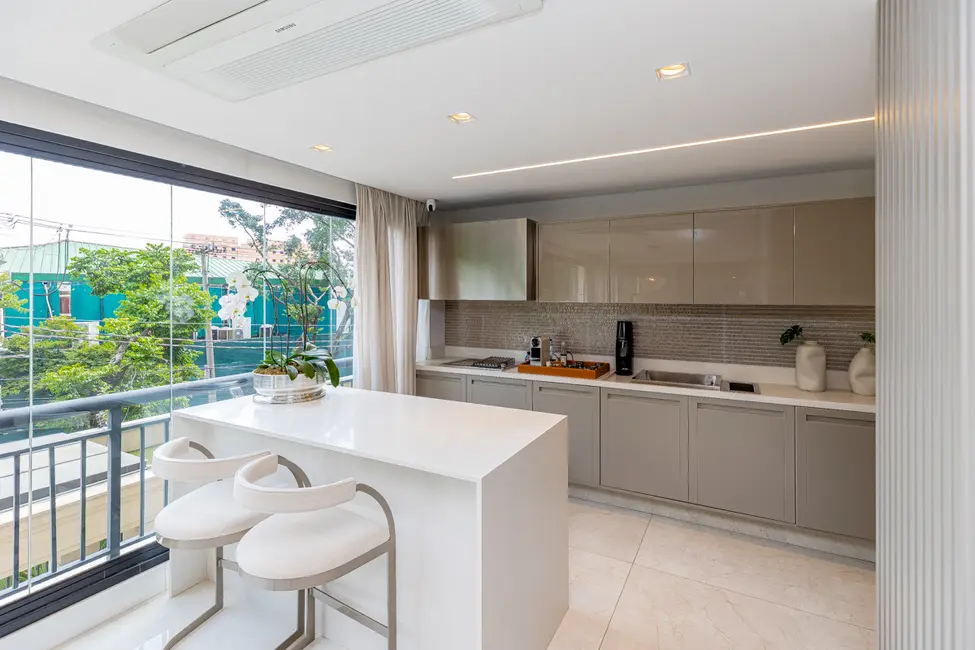 Apartamento com 3 quartos à venda, 220m2 em Vila Olímpia, São Paulo - SP - imagem 5 Foto 5 de Apartamento com 3 quartos à venda, 220m2 em Vila Olímpia, São Paulo - SP