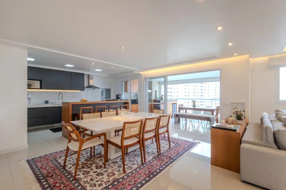 Foto 3 de Apartamento com 3 quartos à venda, 134m2 em Aclimação, São Paulo - SP