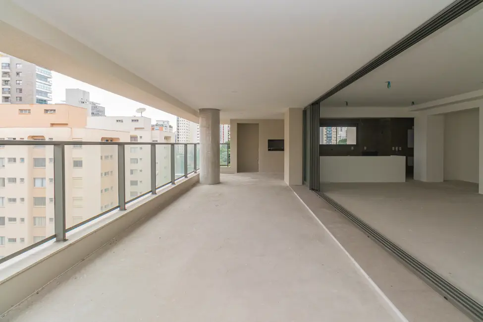 Foto 7 de Apartamento com 3 quartos à venda, 205m2 em São Paulo - SP