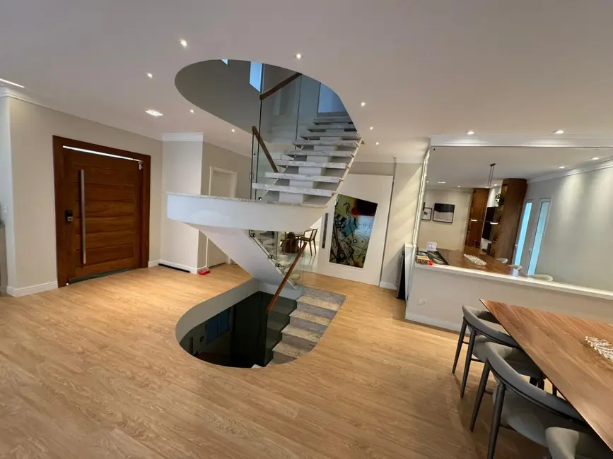 Foto 3 de Casa de Condomínio com 3 quartos à venda, 407m2 em Campo Belo, São Paulo - SP