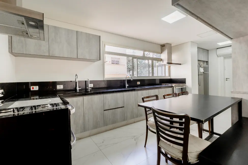 Foto 9 de Apartamento com 3 quartos à venda, 198m2 em Santa Cecília, São Paulo - SP