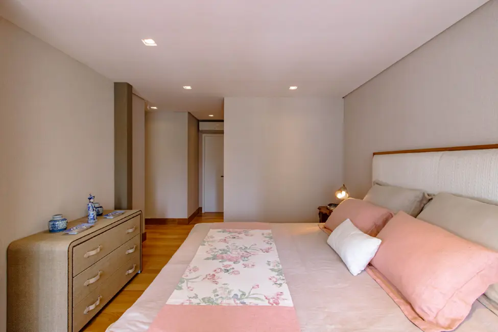 Foto 8 de Apartamento com 2 quartos à venda, 170m2 em Itaim Bibi, São Paulo - SP