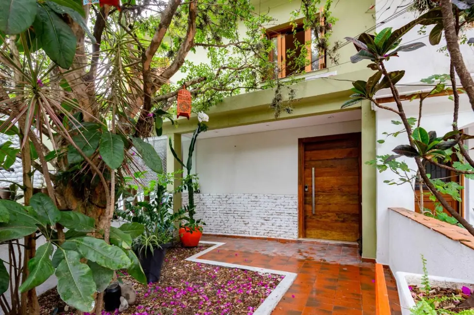 Foto 1 de Casa de Vila com 3 quartos à venda, 149m2 em Vila Nova Conceição, São Paulo - SP