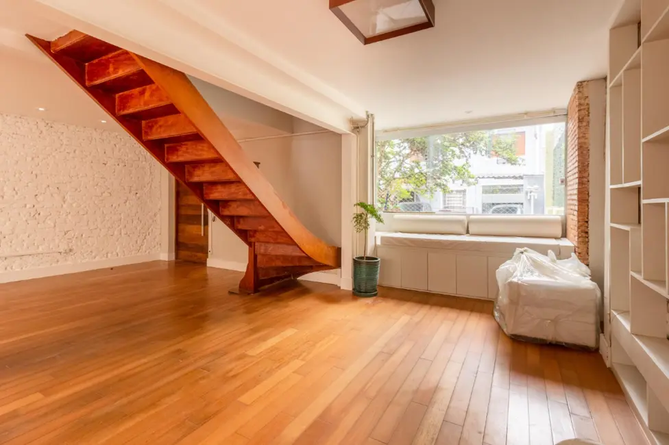 Foto 4 de Casa de Vila com 3 quartos à venda, 149m2 em Vila Nova Conceição, São Paulo - SP