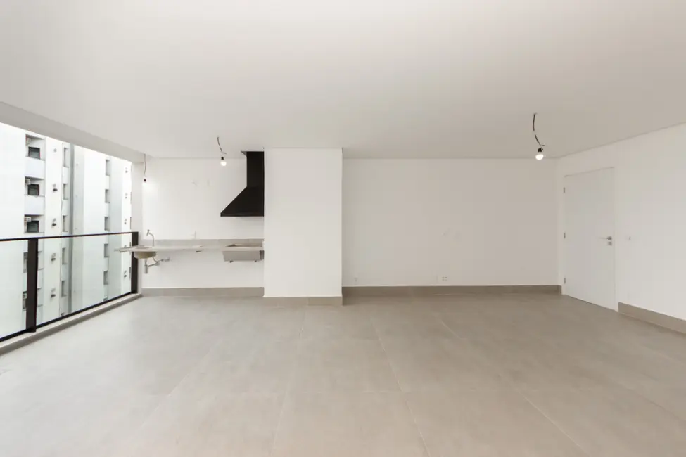 Foto 3 de Apartamento com 3 quartos à venda em Jardim Paulista, São Paulo - SP