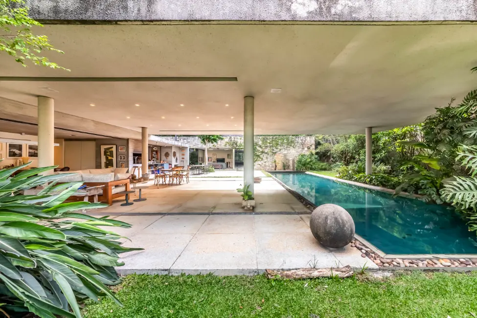 Foto 2 de Casa com 3 quartos à venda, 1040m2 em Cidade Jardim, São Paulo - SP