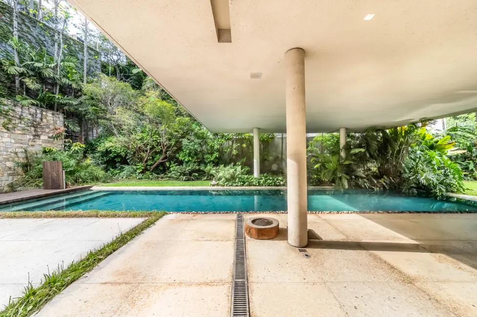 Foto 3 de Casa com 3 quartos à venda, 1040m2 em Cidade Jardim, São Paulo - SP