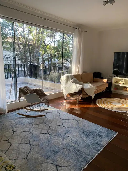 Foto 4 de Casa com 4 quartos à venda, 252m2 em Vila Madalena, São Paulo - SP