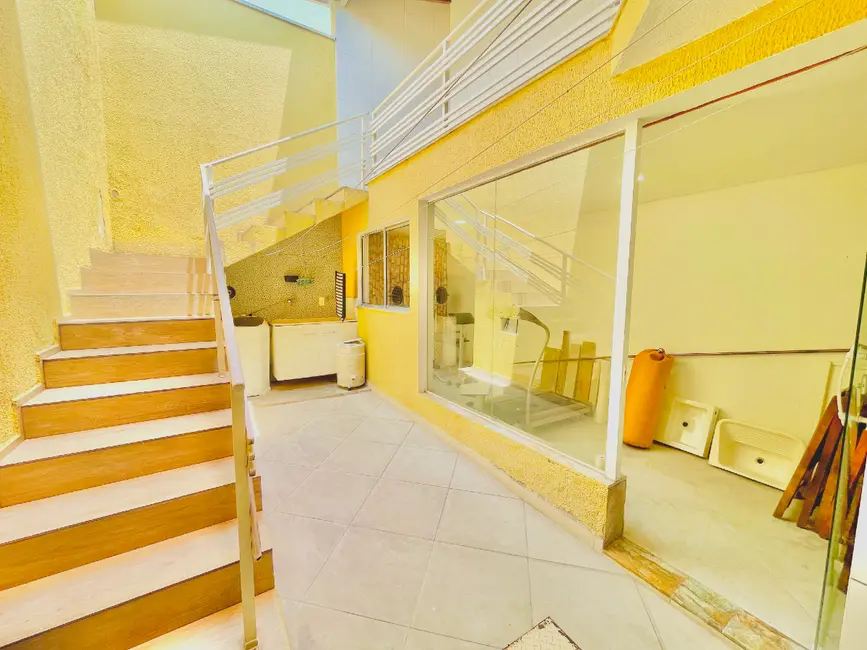 Sobrado com 2 quartos à venda, 174m2 em Parque São Lucas, São Paulo - SP - imagem 4 Foto 4 de Sobrado com 2 quartos à venda, 174m2 em Parque São Lucas, São Paulo - SP