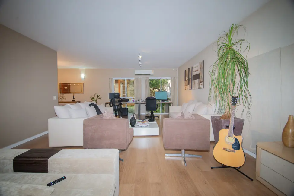 Foto 3 de Casa com 4 quartos à venda, 337m2 em Cidade Monções, São Paulo - SP