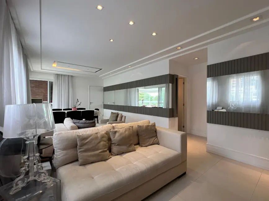 Foto 2 de Apartamento com 3 quartos à venda, 137m2 em Vila Suzana, São Paulo - SP