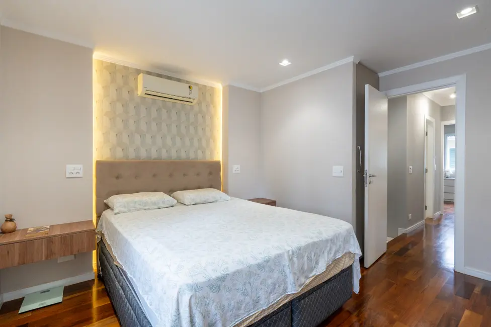 Foto 3 de Casa de Condomínio com 4 quartos à venda, 273m2 em Vila Andrade, São Paulo - SP