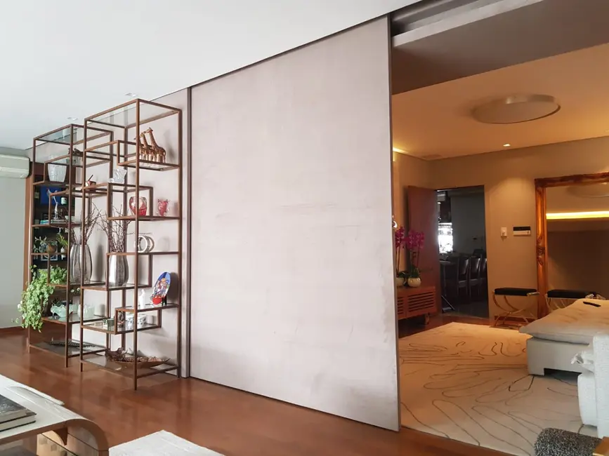 Foto 8 de Apartamento com 4 quartos à venda, 290m2 em Itaim Bibi, São Paulo - SP