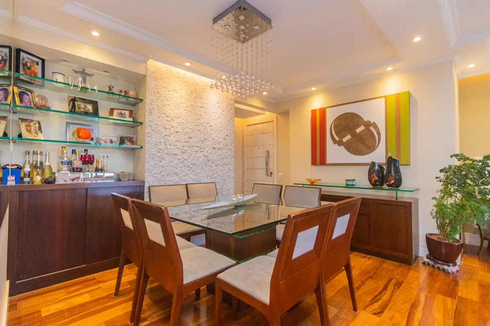 Apartamento com 3 quartos à venda, 196m2 em Bosque da Saúde, São Paulo - SP - imagem 9 Foto 9 de Apartamento com 3 quartos à venda, 196m2 em Bosque da Saúde, São Paulo - SP