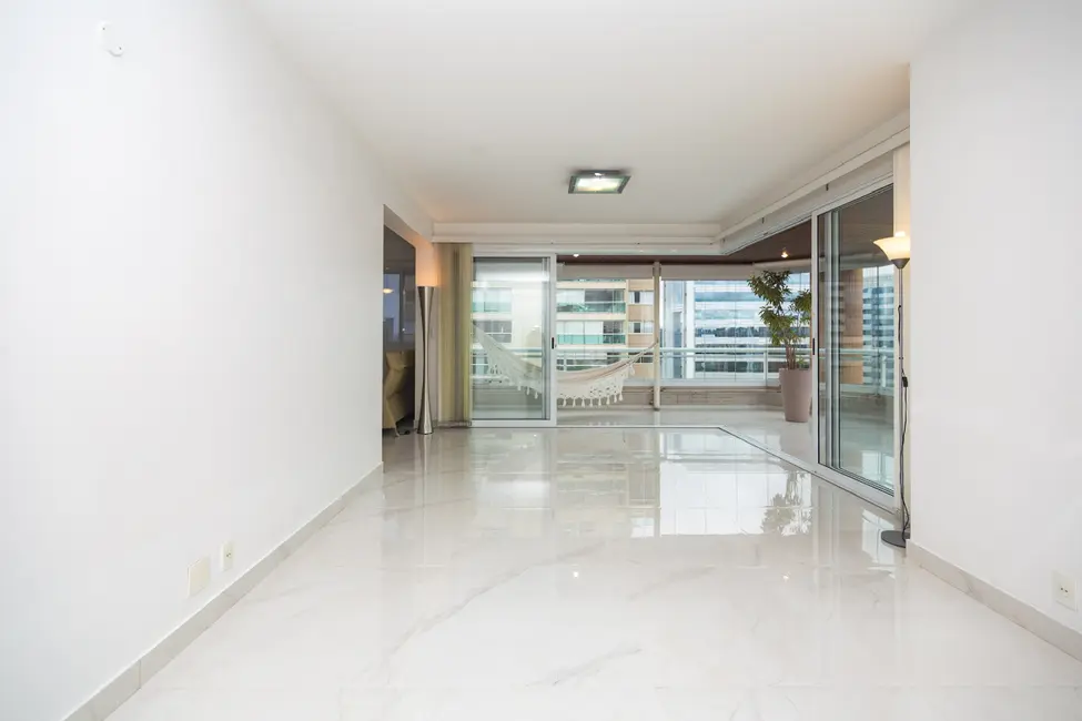 Apartamento com 4 quartos à venda em Cidade Monções, São Paulo - SP - imagem 6 Foto 6 de Apartamento com 4 quartos à venda em Cidade Monções, São Paulo - SP