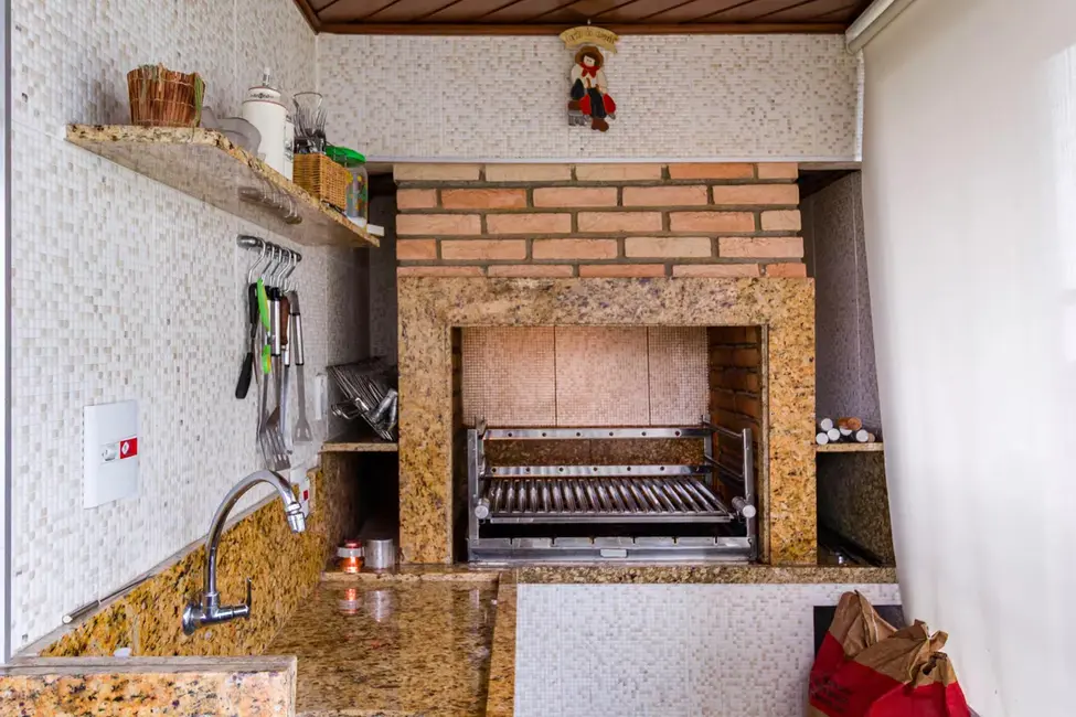 Foto 9 de Apartamento com 4 quartos à venda, 266m2 em Vila Suzana, São Paulo - SP