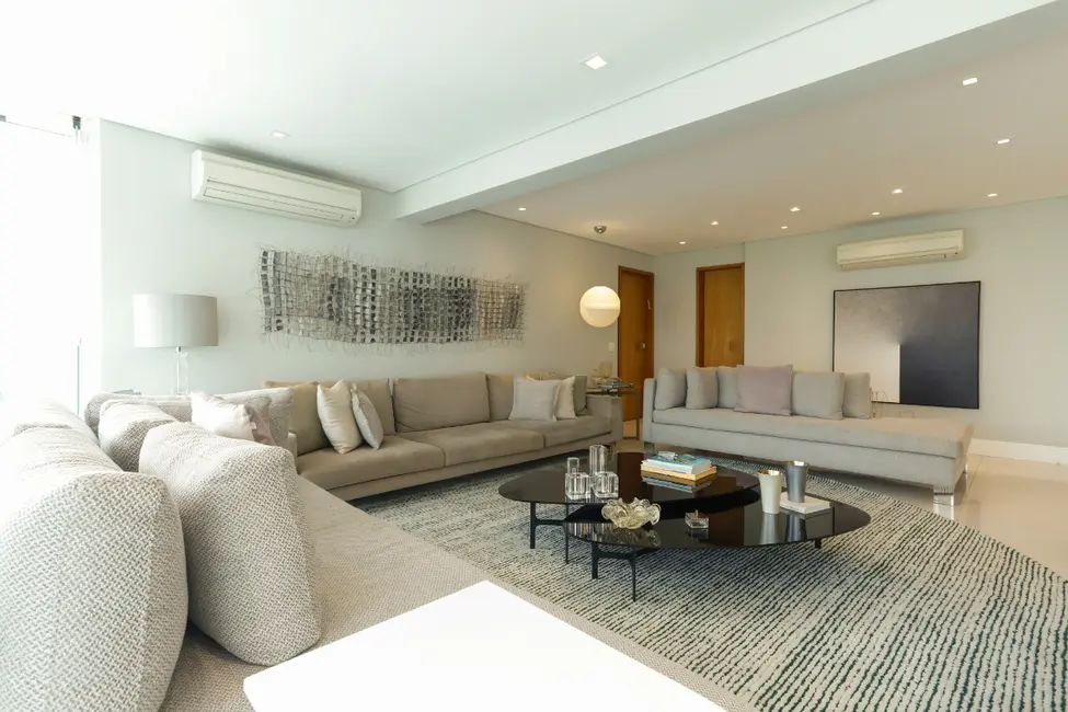 Foto 8 de Apartamento com 3 quartos à venda, 241m2 em Água Branca, São Paulo - SP