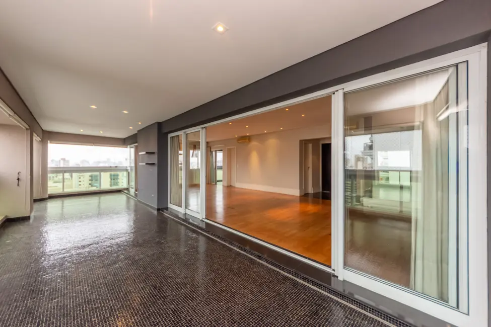 Foto 6 de Apartamento com 4 quartos à venda, 233m2 em Vila Uberabinha, São Paulo - SP