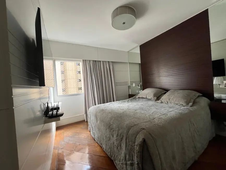 Foto 8 de Apartamento com 3 quartos à venda, 203m2 em Moema, São Paulo - SP