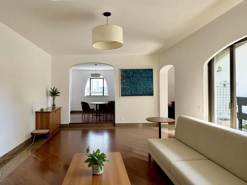 Apartamento com 4 quartos à venda, 224m2 em Vila Madalena, São Paulo - SP - imagem 2 Foto 2 de Apartamento com 4 quartos à venda, 224m2 em Vila Madalena, São Paulo - SP