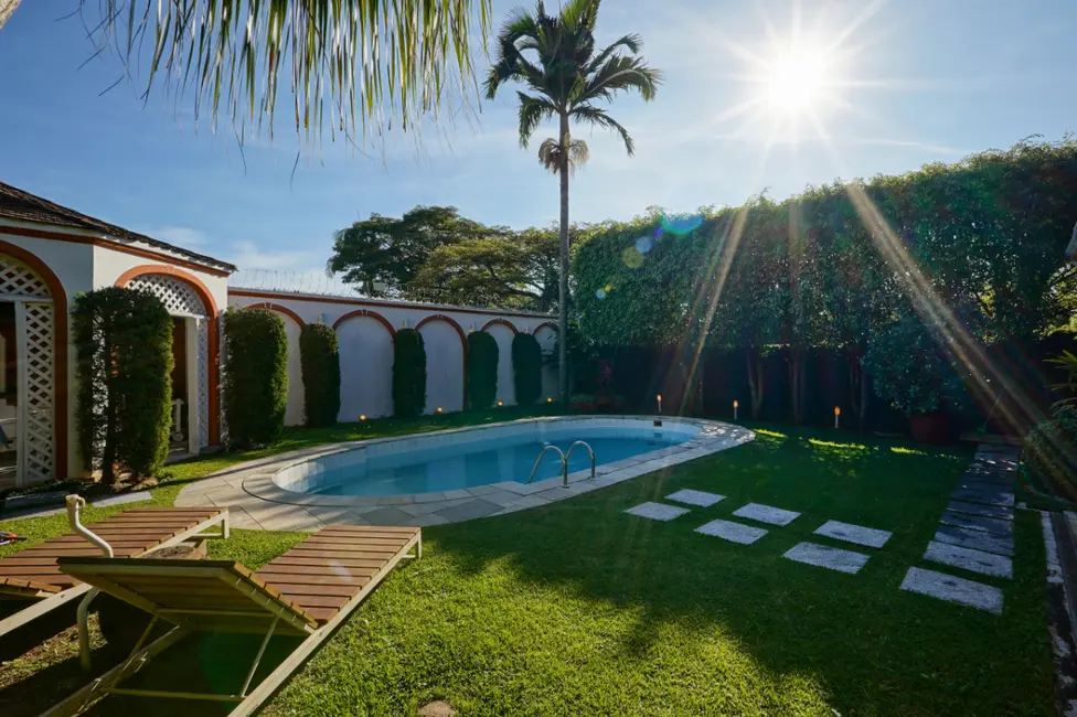 Foto 8 de Casa com 3 quartos à venda, 340m2 em Jardim Leonor, São Paulo - SP