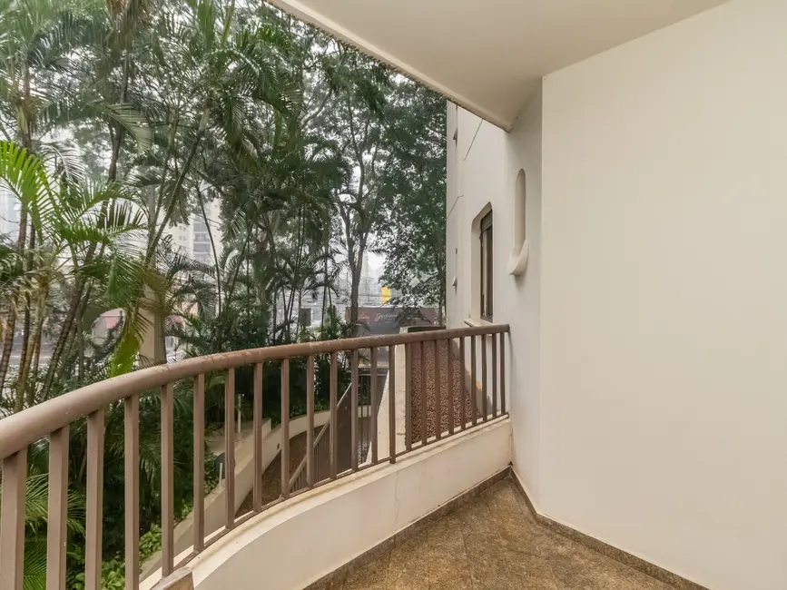 Apartamento com 4 quartos à venda, 170m2 em Moema, São Paulo - SP - imagem 8 Foto 8 de Apartamento com 4 quartos à venda, 170m2 em Moema, São Paulo - SP