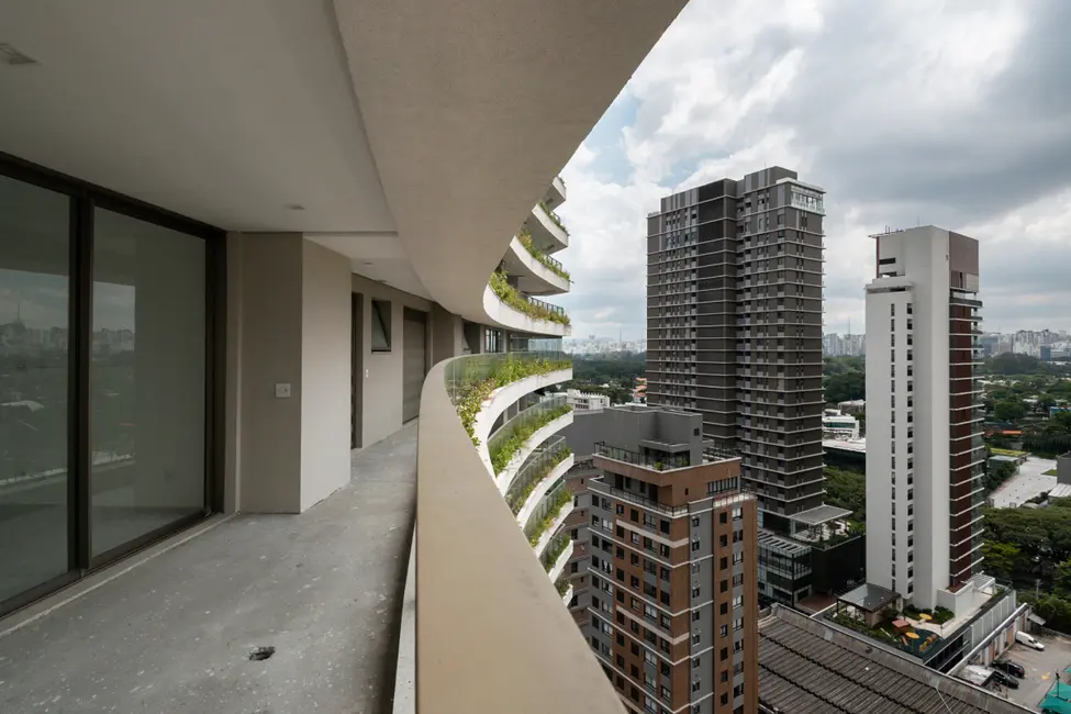 Foto 9 de Apartamento com 3 quartos à venda, 221m2 em Moema, São Paulo - SP