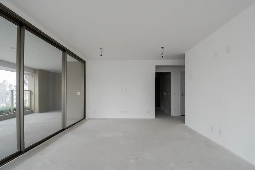 Foto 2 de Apartamento com 3 quartos à venda, 221m2 em Moema, São Paulo - SP