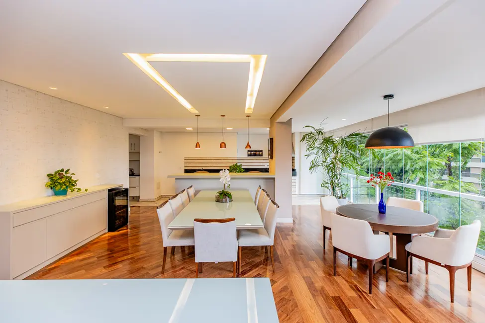 Foto 6 de Apartamento com 3 quartos à venda, 242m2 em Campo Belo, São Paulo - SP