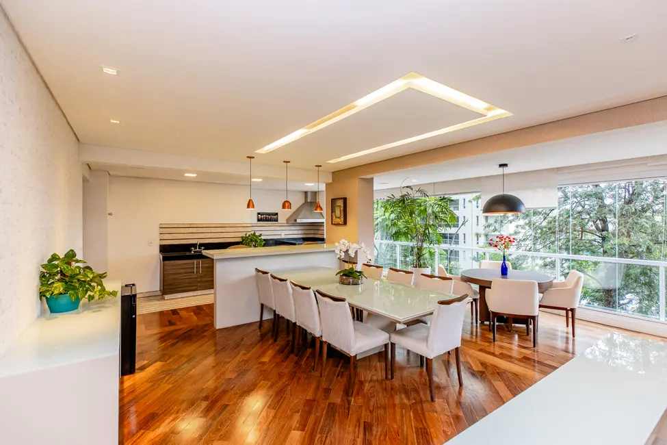 Foto 2 de Apartamento com 3 quartos à venda, 242m2 em Campo Belo, São Paulo - SP