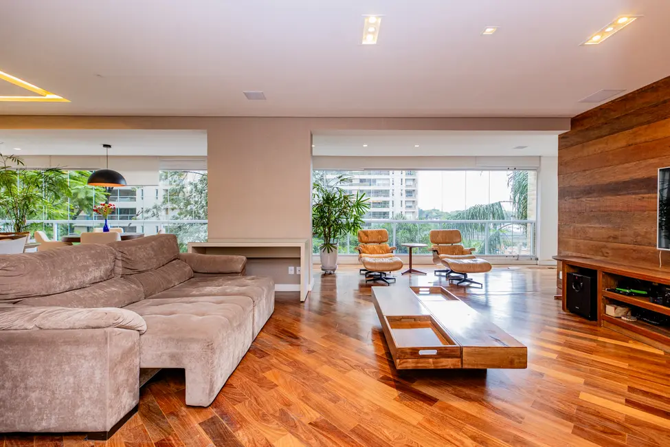 Foto 5 de Apartamento com 3 quartos à venda, 242m2 em Campo Belo, São Paulo - SP