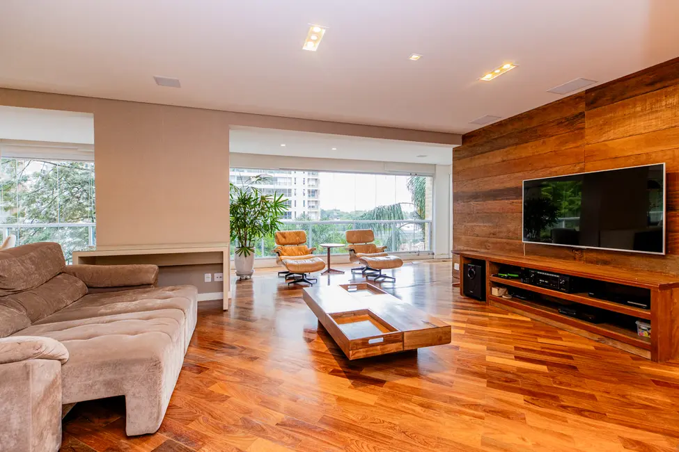Foto 3 de Apartamento com 3 quartos à venda, 242m2 em Campo Belo, São Paulo - SP