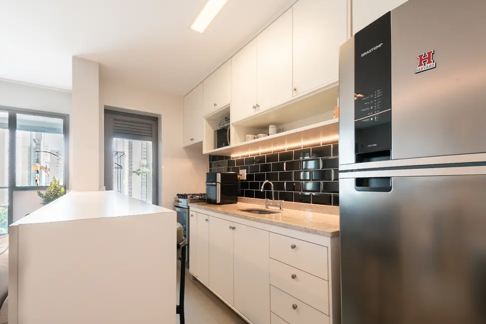 Foto 7 de Apartamento com 2 quartos à venda, 71m2 em Moema, São Paulo - SP